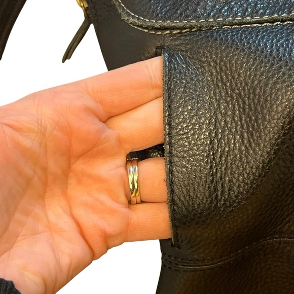 The Sak Women's Iris Hobo Shoulder Bag Black Pebble Leather - Picture 8 of 10